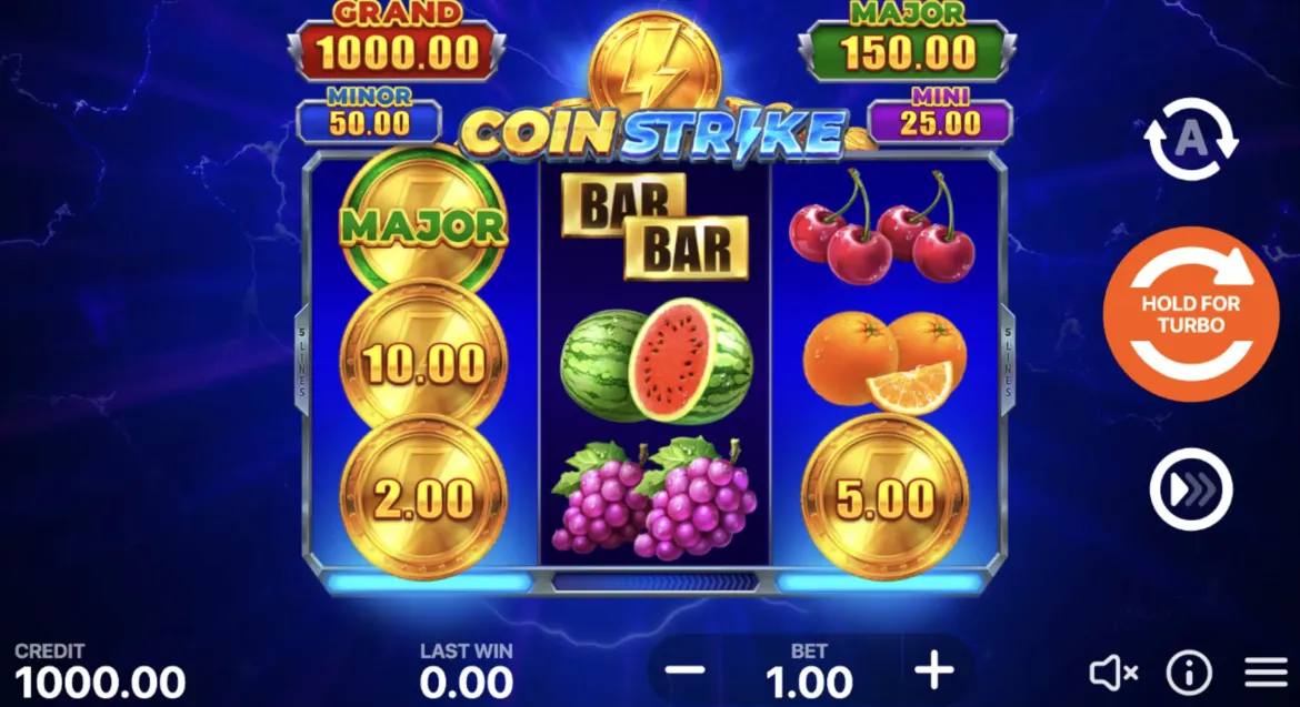 Coin Strike — игровое поле с фруктовыми символами